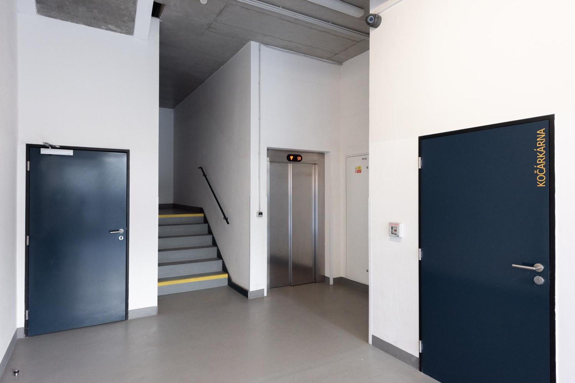 Loft Spacious In * Prag