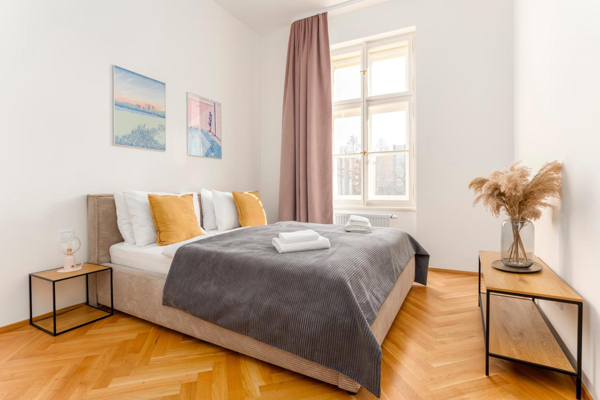 Visit Oomph Prag