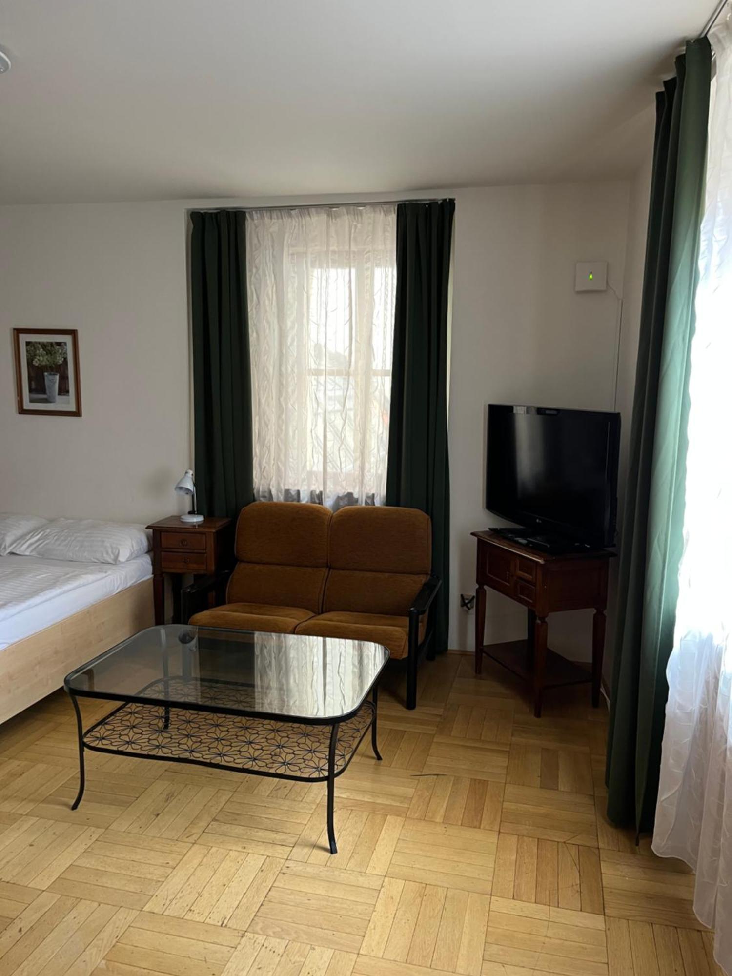 U Vejvodu Apartment Prague