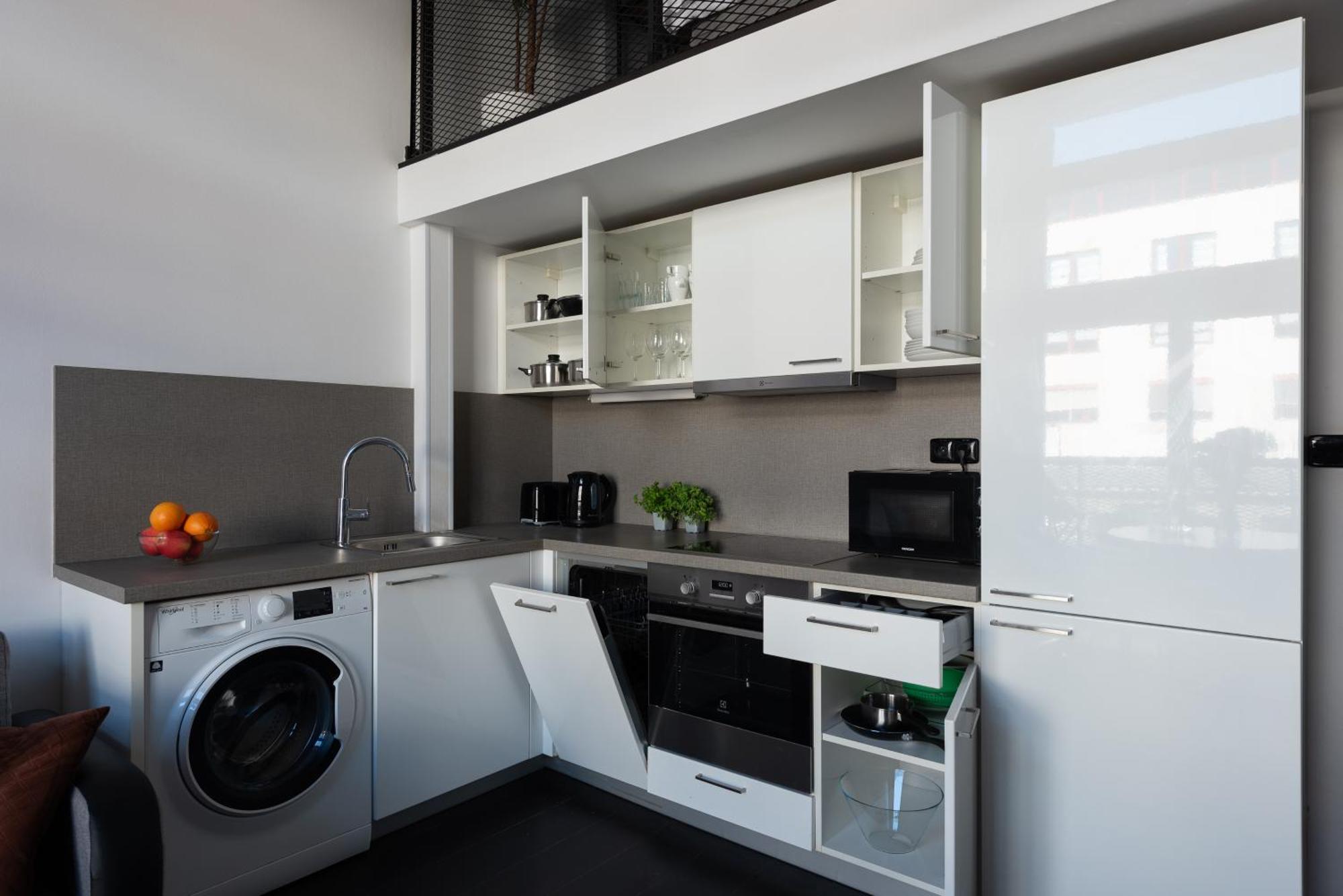 Loft Spacious In *