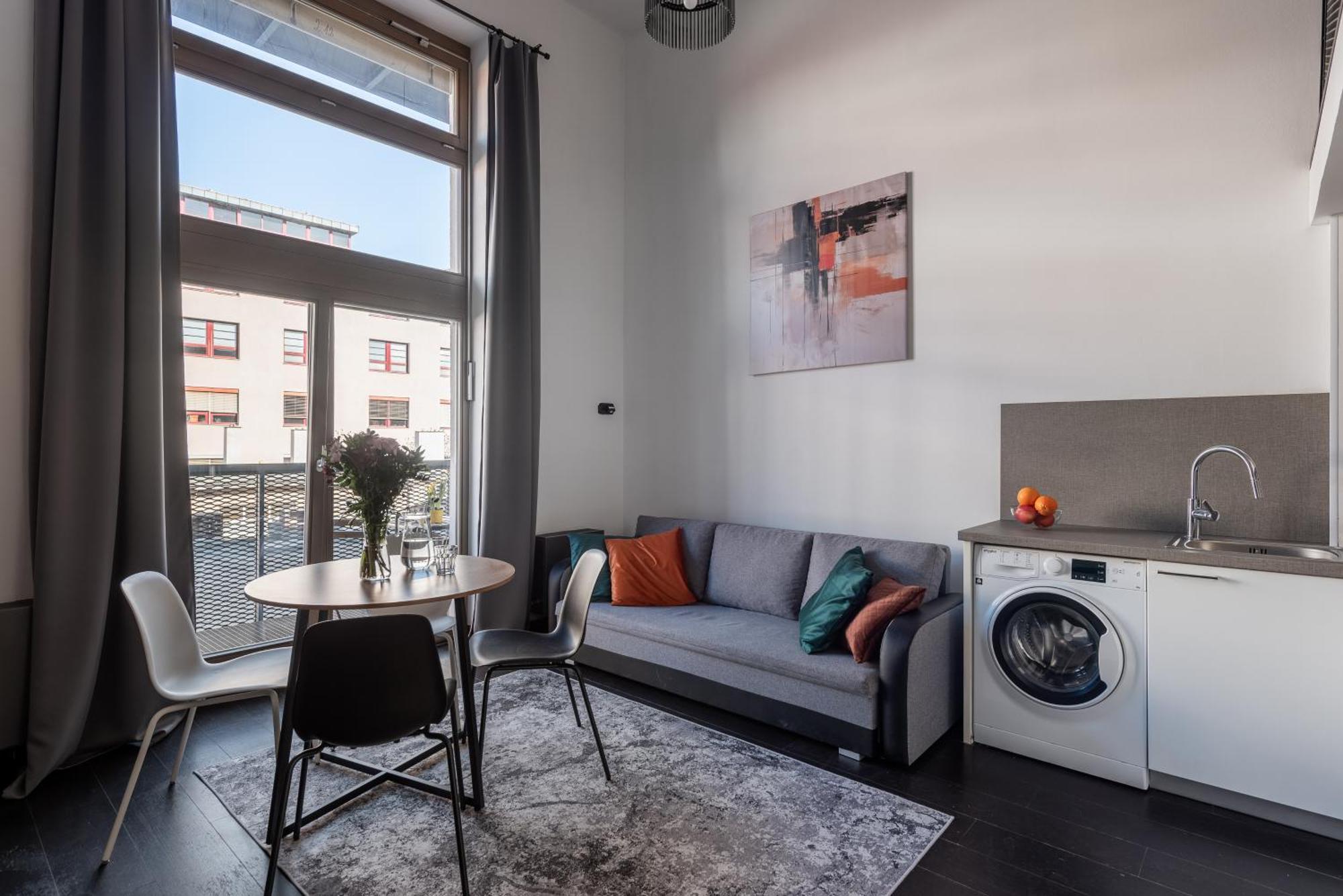 Loft Spacious In