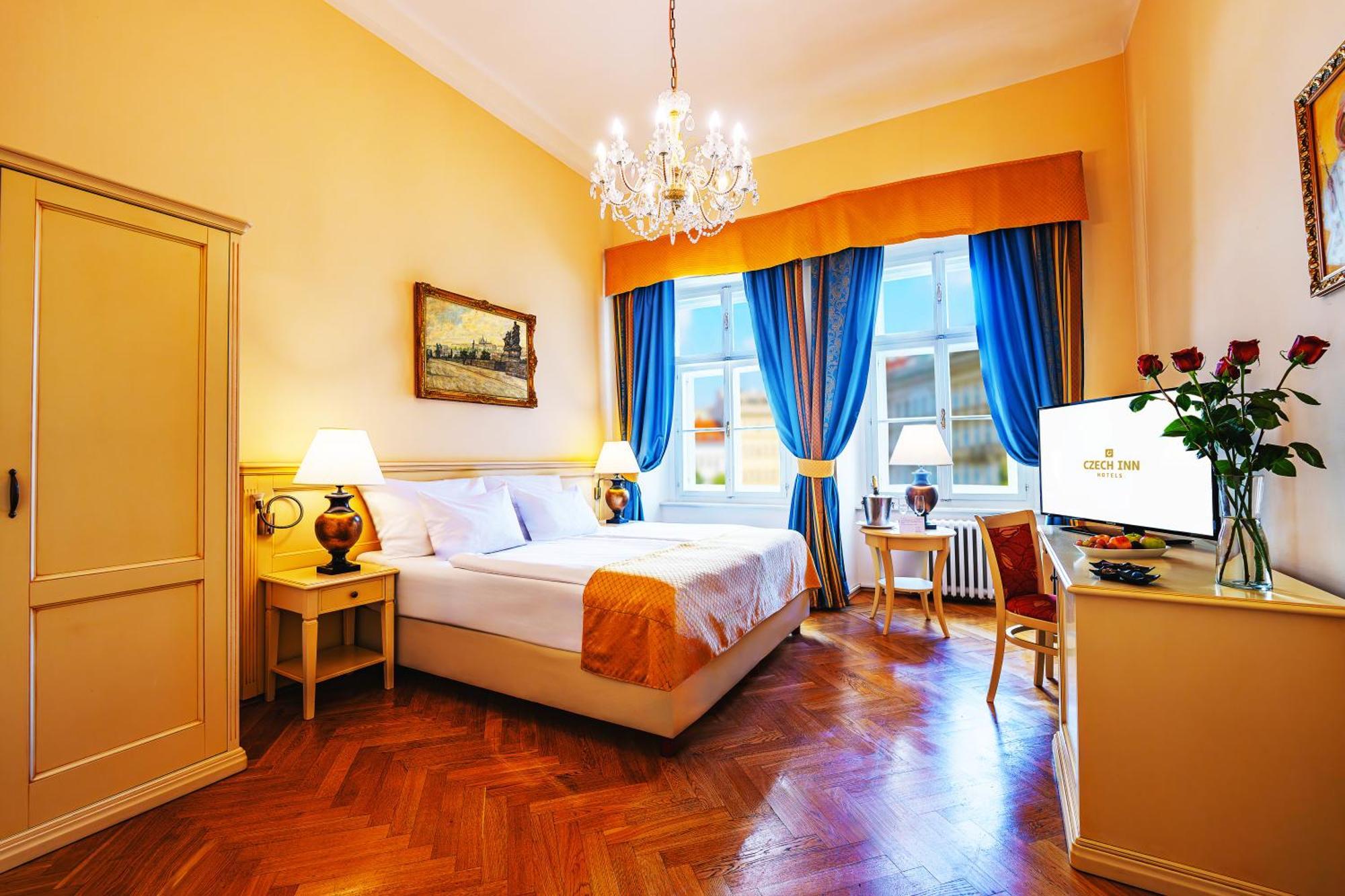 Josephine Old Town Square - Czech Leading 4* Prag