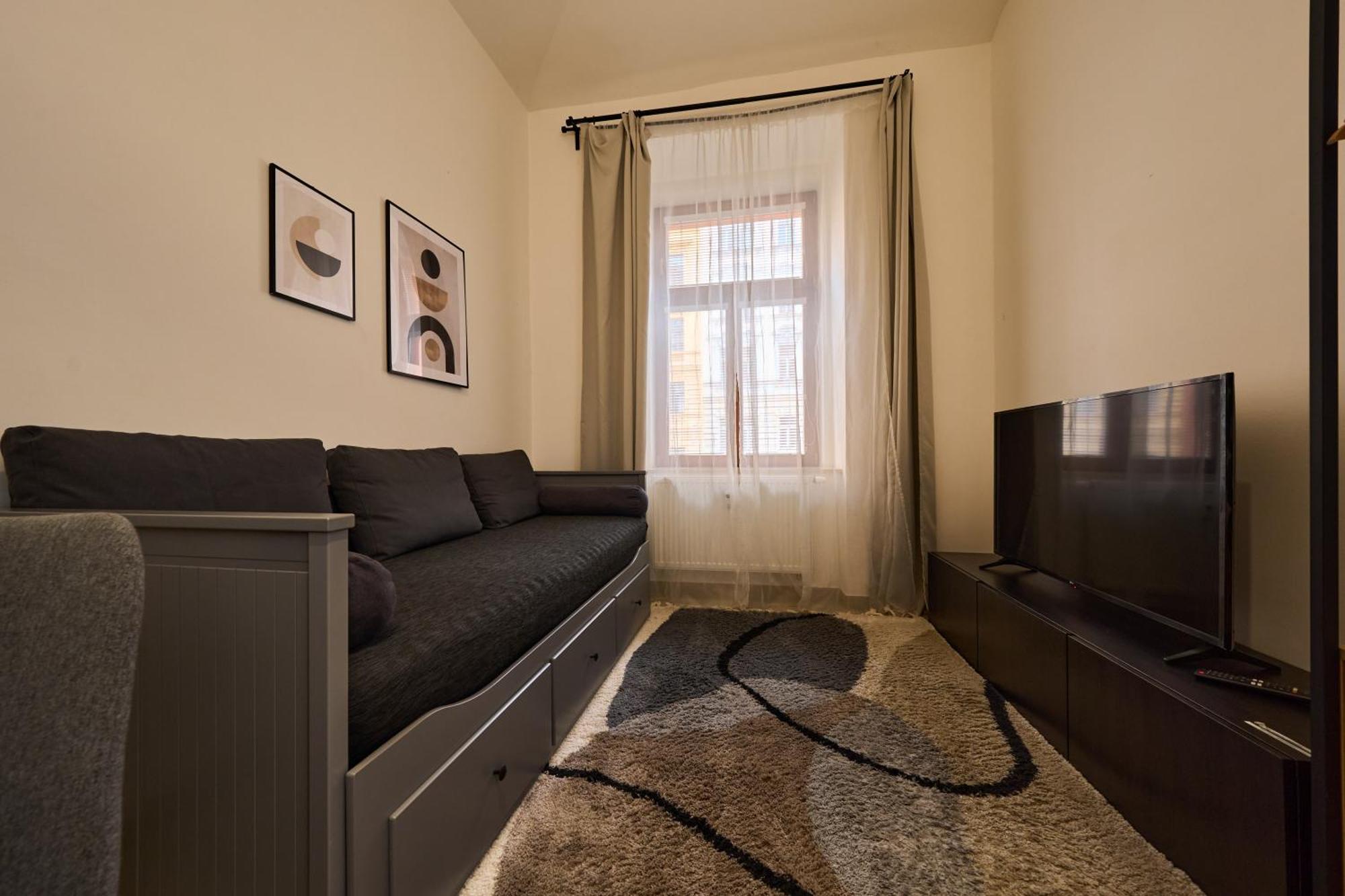 T&t Apartment