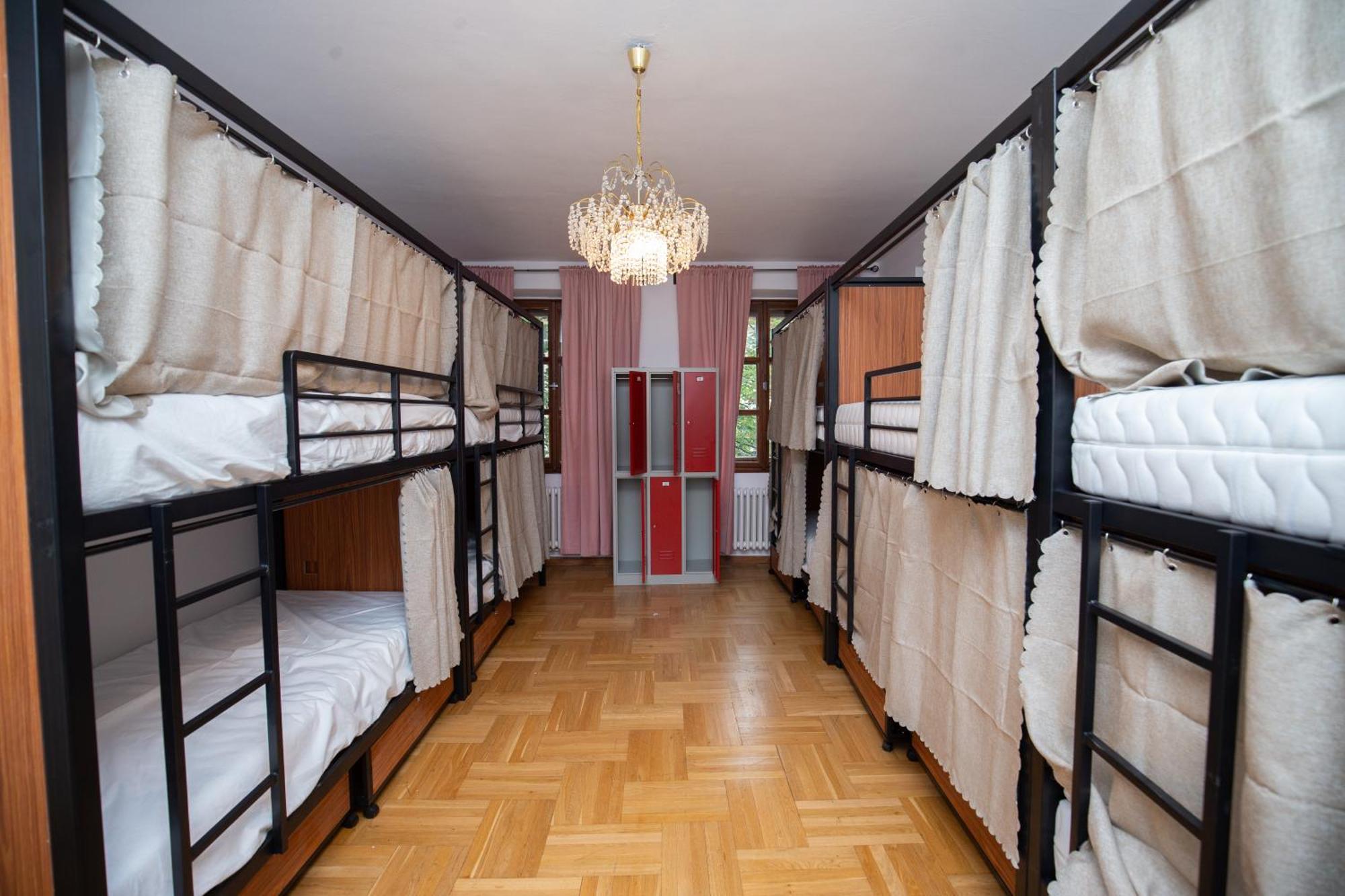 Hostel Women's Only - Female Only