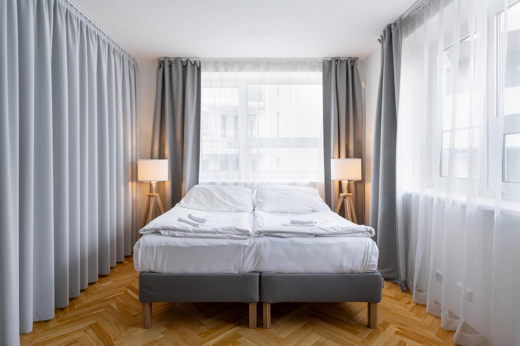 Veleslavin Apartment *