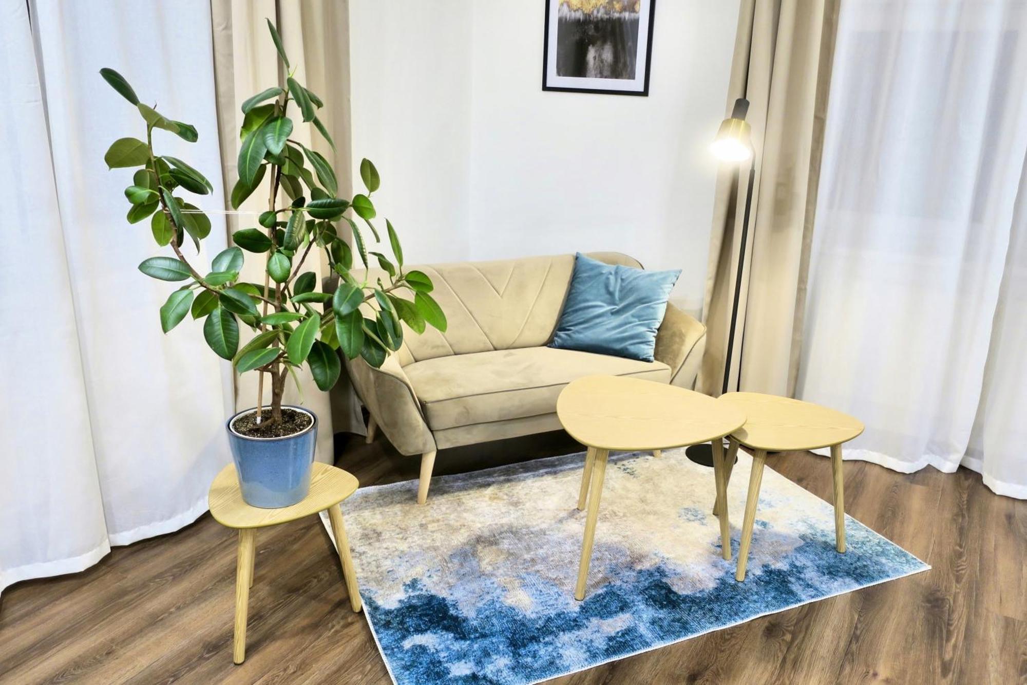 Charm Deco Near Old Town, All-friendly Apartmán *