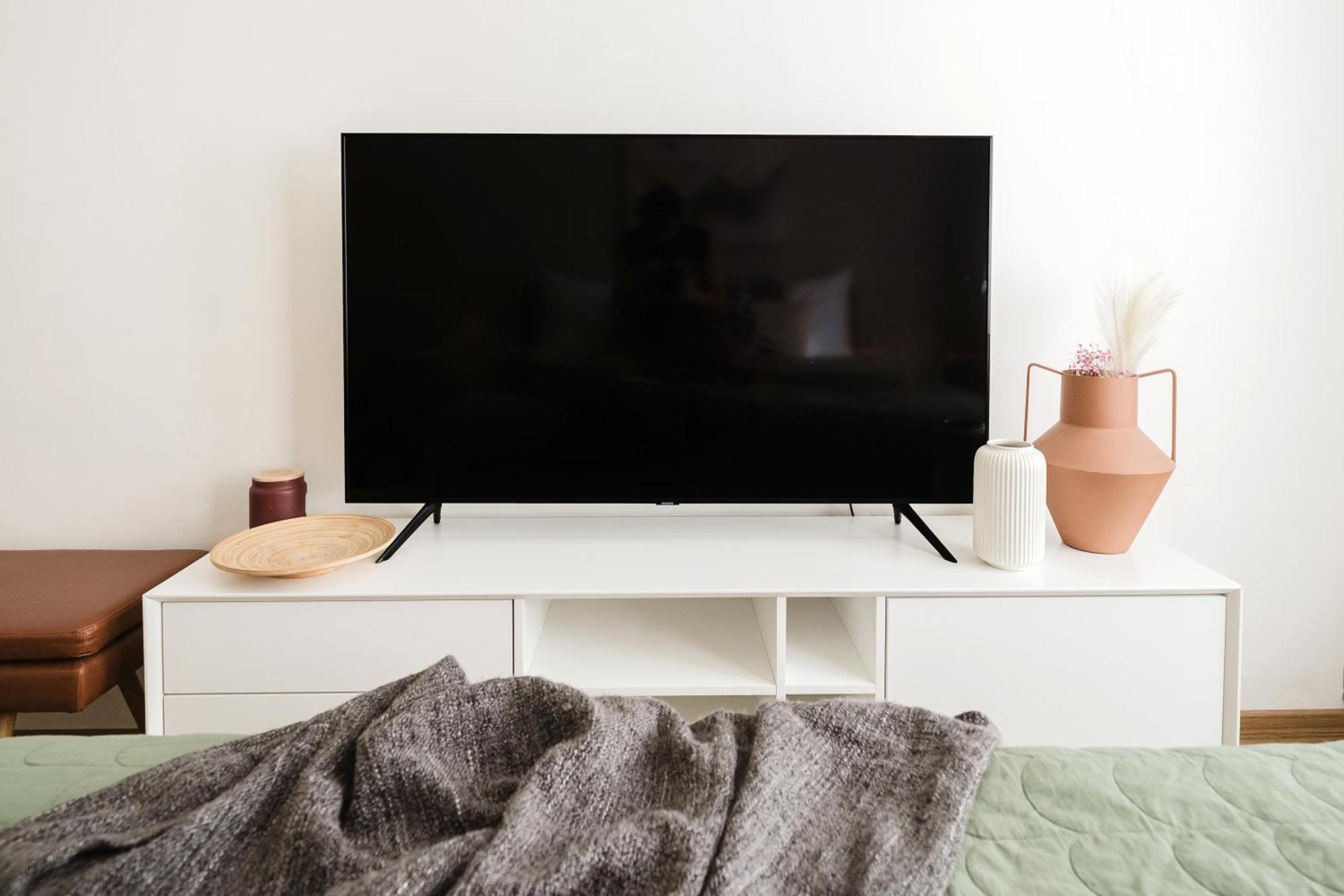 Apartment Days - Sunlit 1bdr - Netflix - Yet Quiet - New Town Prague