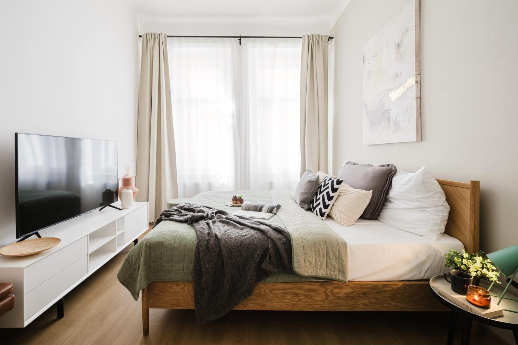 Apartment Days - Sunlit 1bdr - Netflix - Yet Quiet - New Town