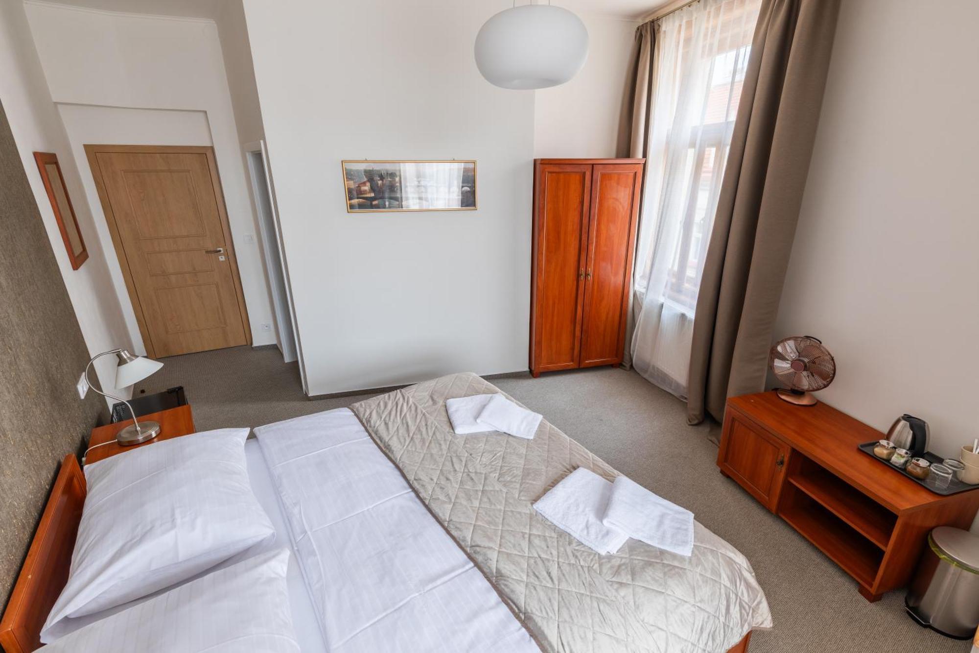 Guest house Kafka *