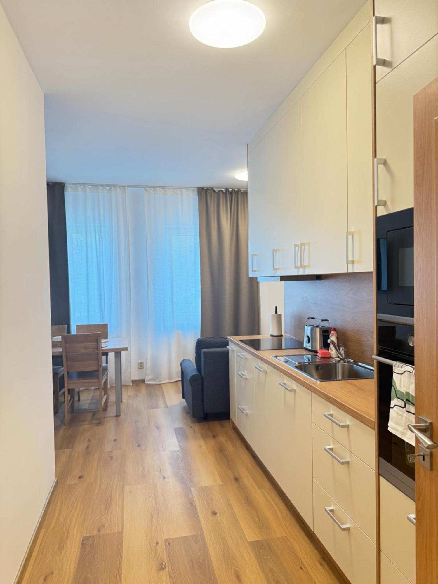 Riverside Apartment *