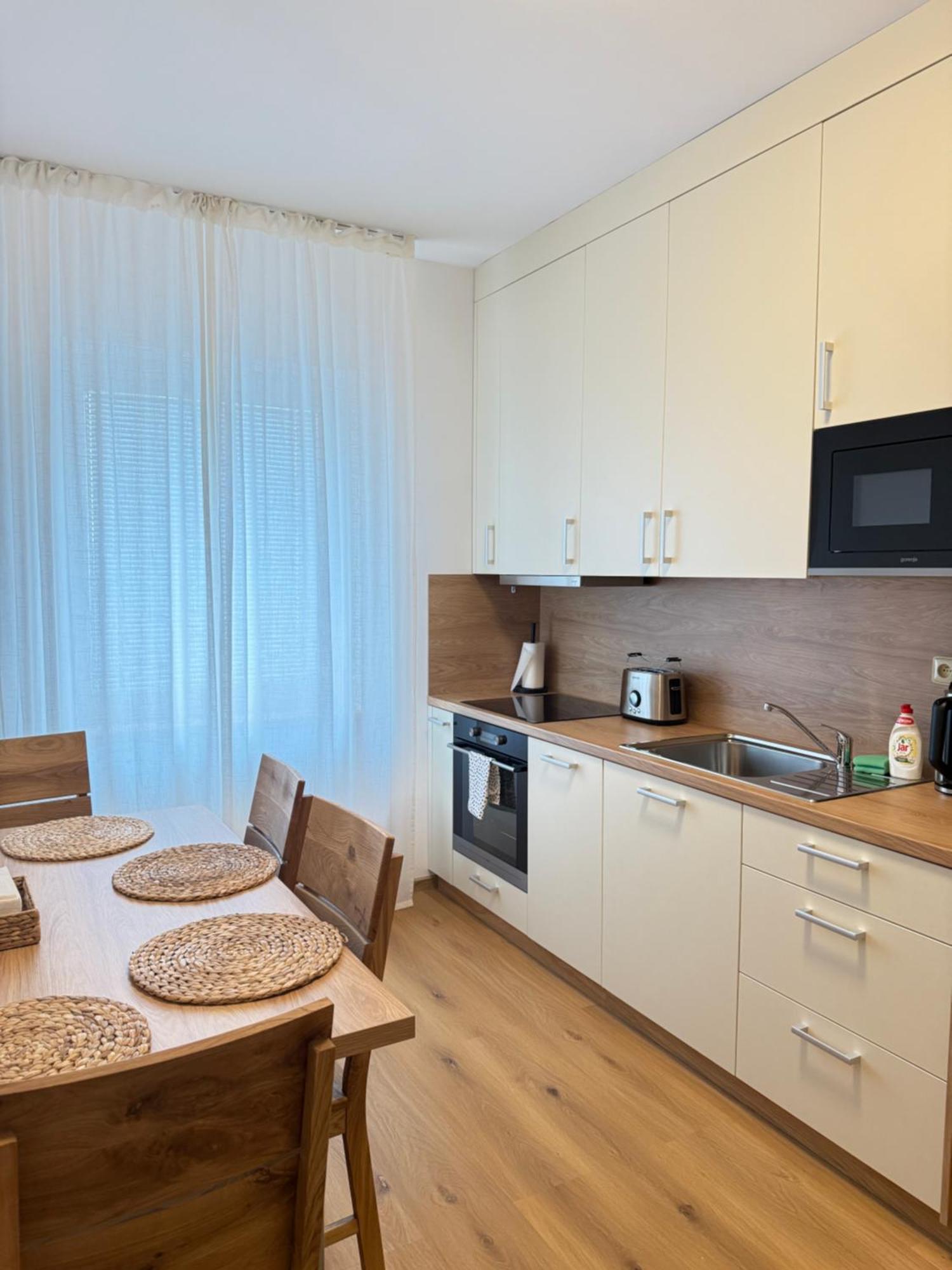 Apartment Riverside Prag