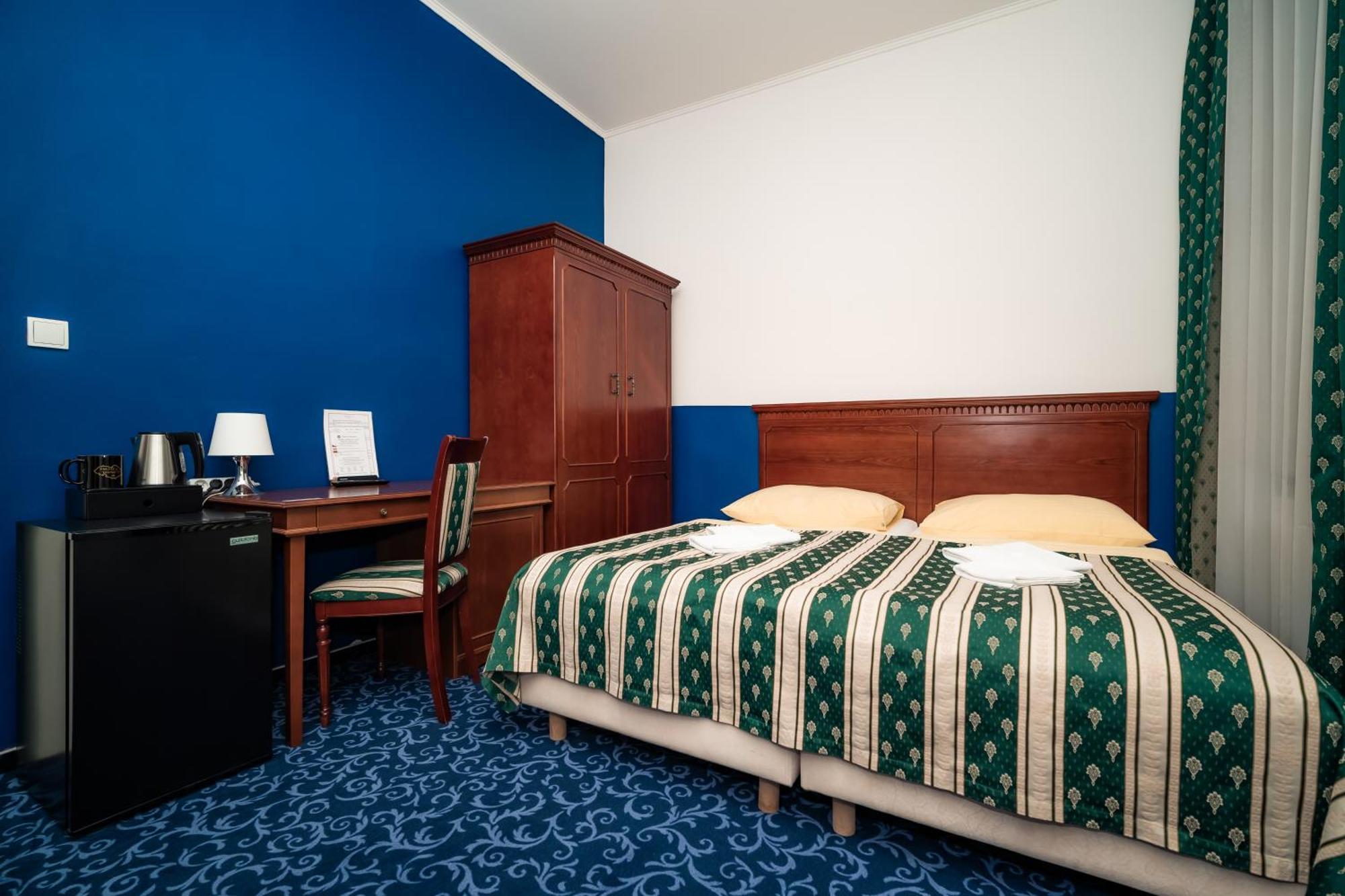 Hotel Czechia 3*