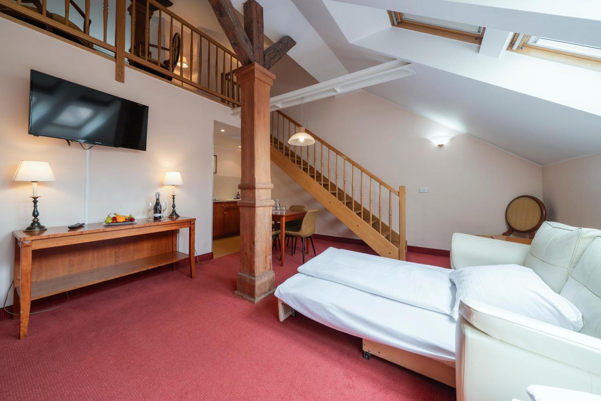 Hotell Raffaello 4*