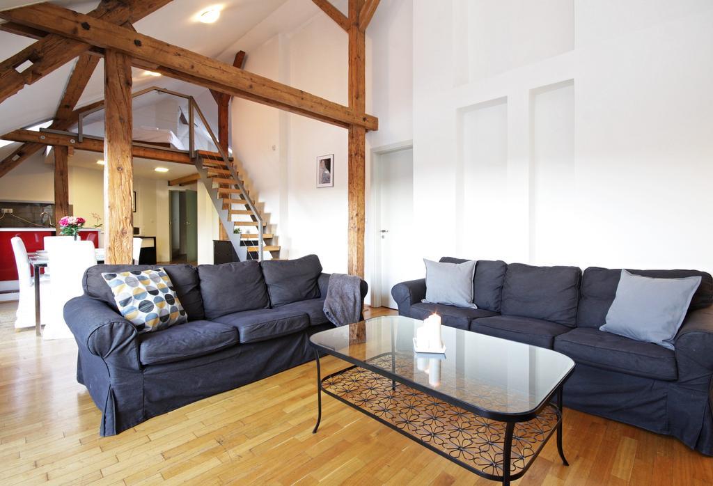Vltava Penthouse *