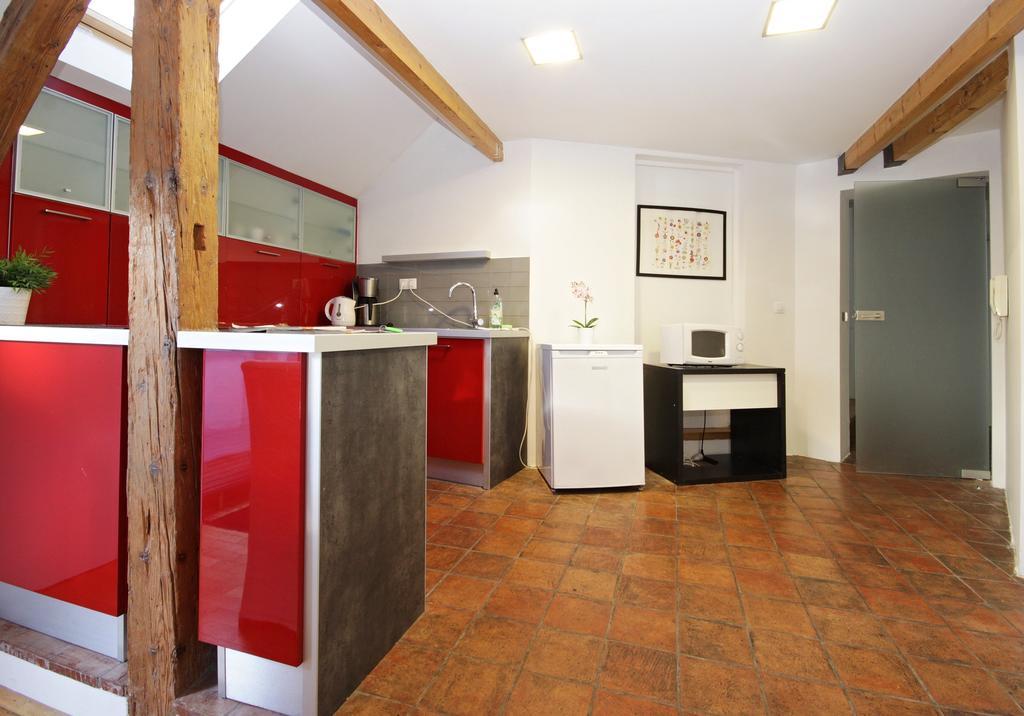 Vltava Penthouse Apartment Prag