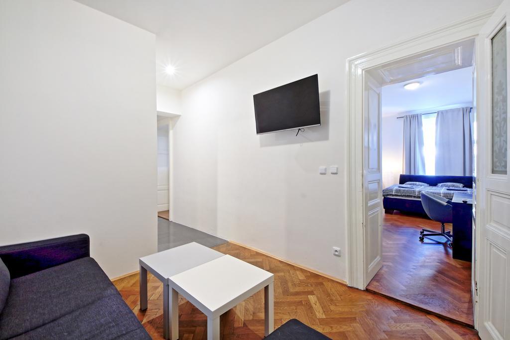 Apartmán Belehradska Praha