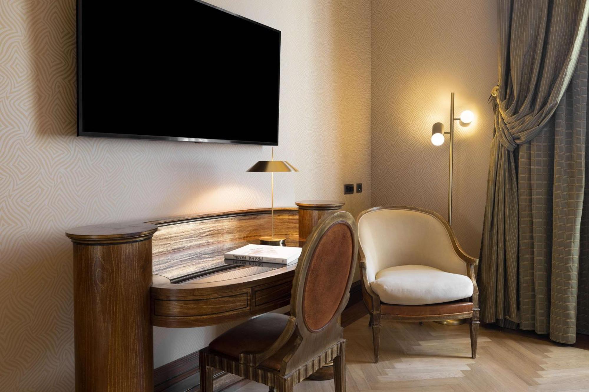 Nh Collection Carlo Iv Hotel Prag