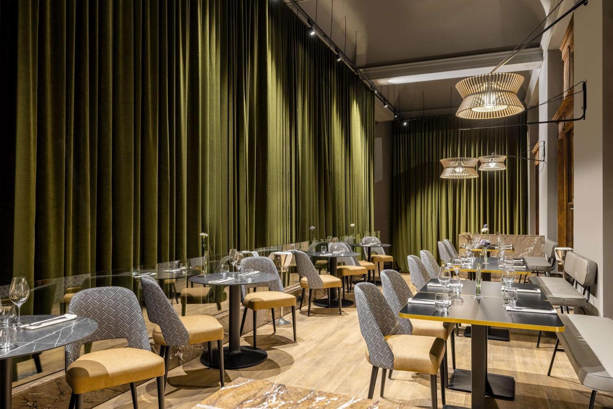 Nh Collection Carlo Iv 5* Prag