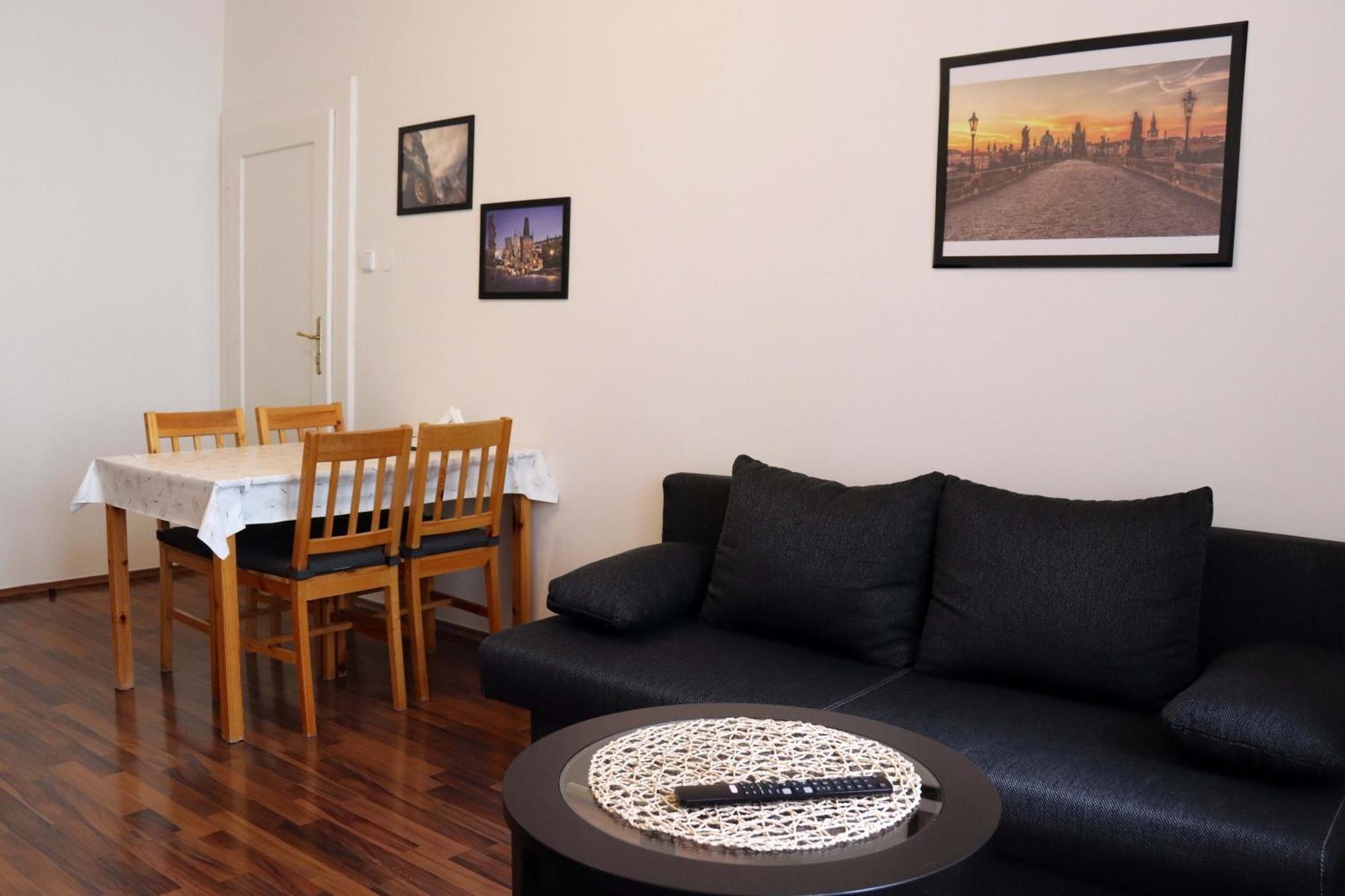 Jezerka Apartment Prag