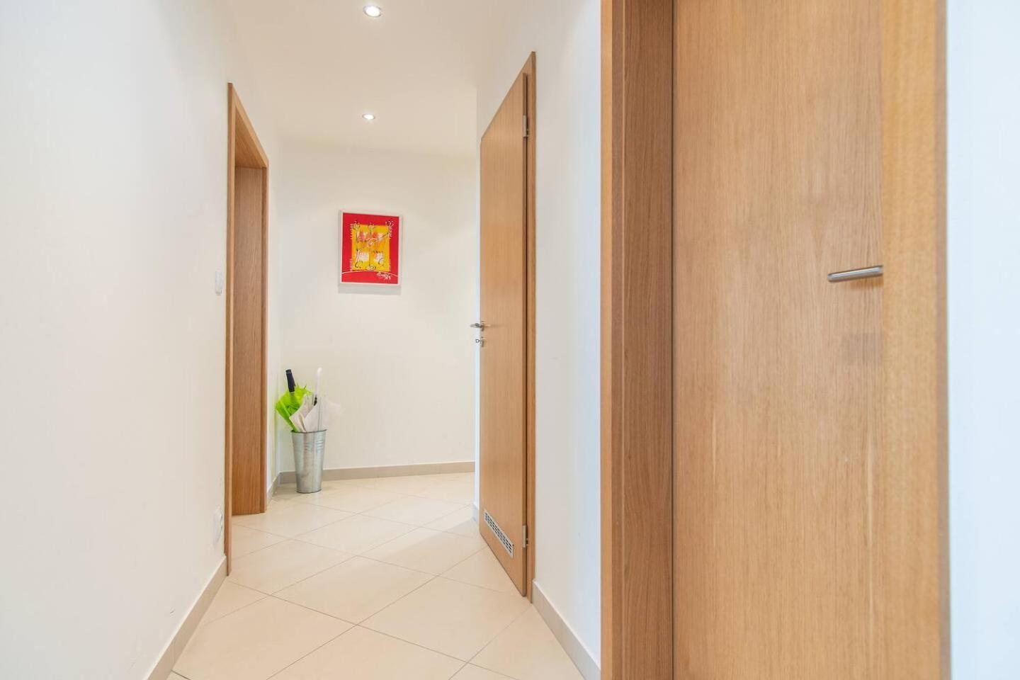 Apartmán Prostorný 3 Pokojový S Dvěma Terasami *