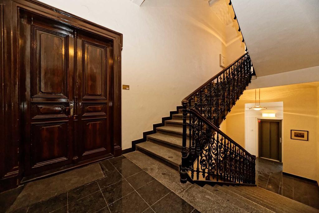 At I.p.pavlova Apartment