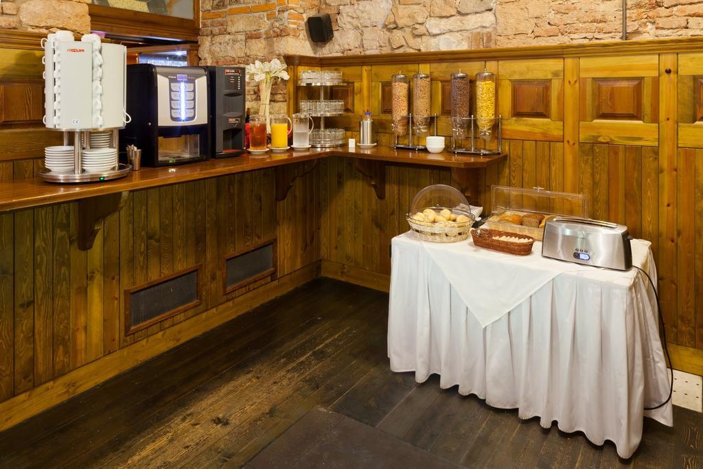 Prague Inn