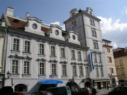 The Botanist Aparthotel Prag