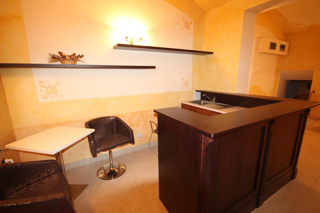 Halkova Studio Apartment Prag