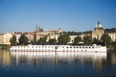 Florentina Boat 3*