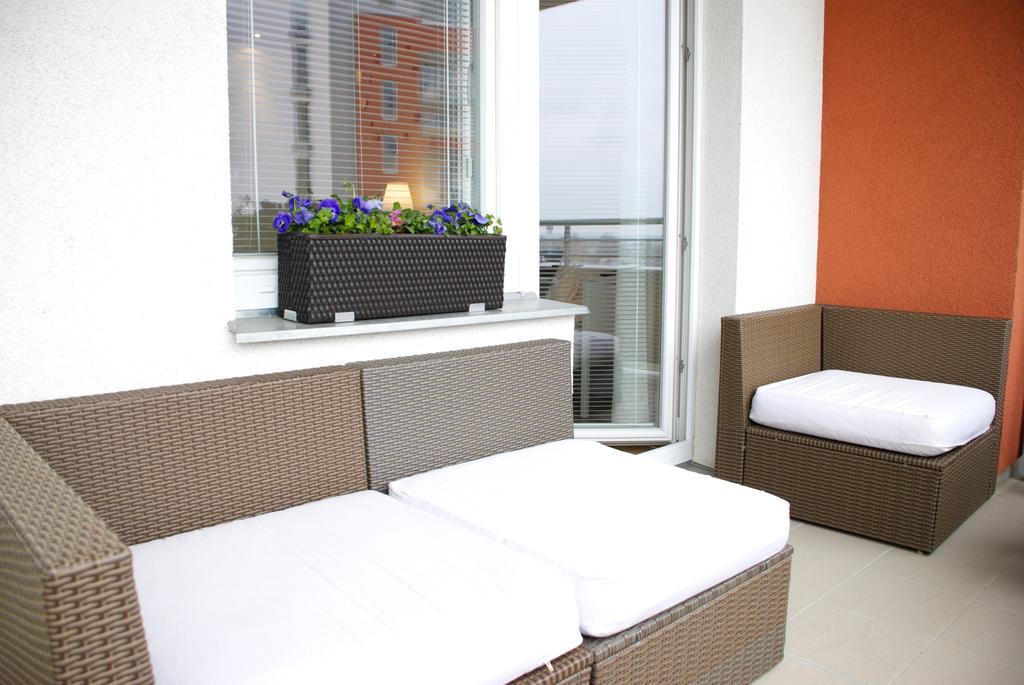 A Nice Place To Stay Apartments *