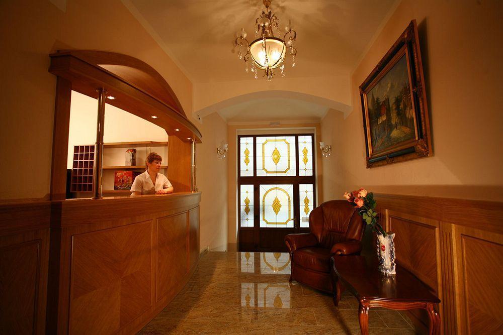 Askania Hotel 4*
