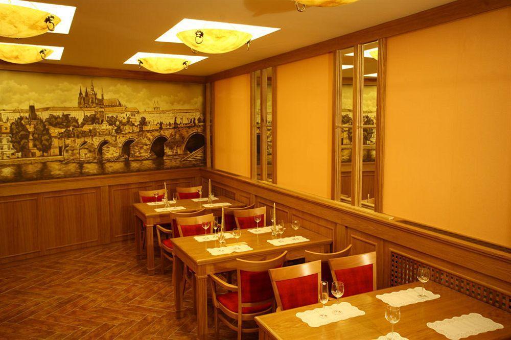 Askania 4* Prag