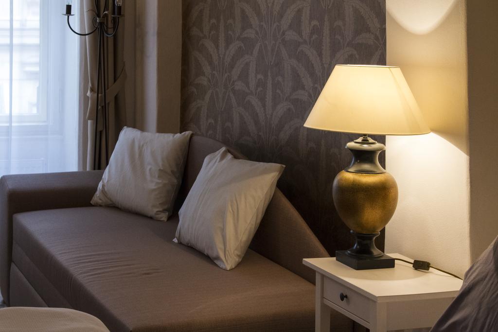 U Suteru Hotel 3*