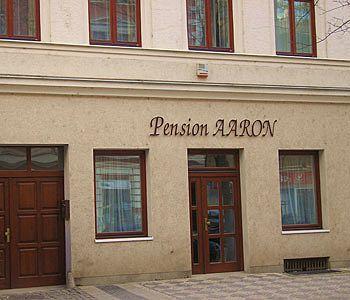 Aaron Praha