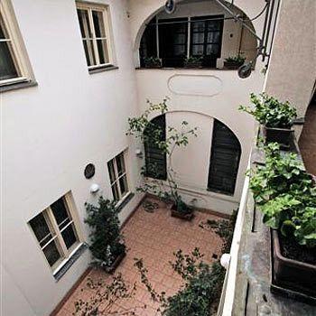 U Suteru Prag