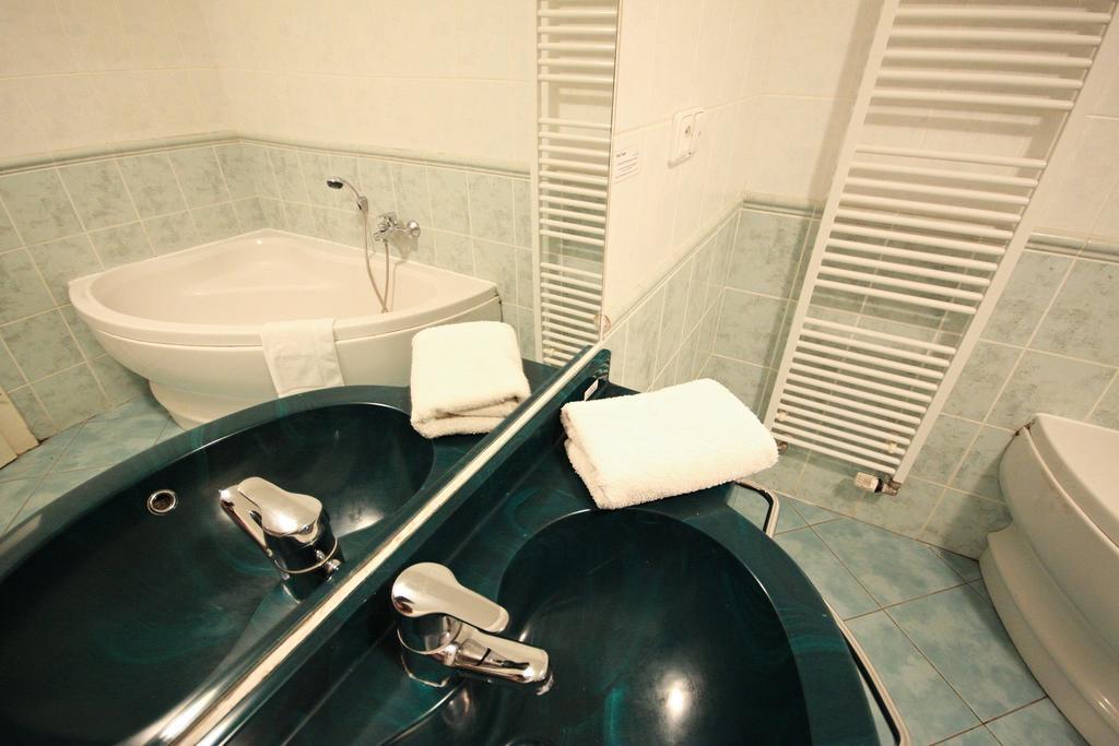Quadrio Bedroom Prag