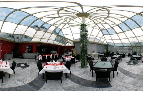 Hotel Galaxie 4*