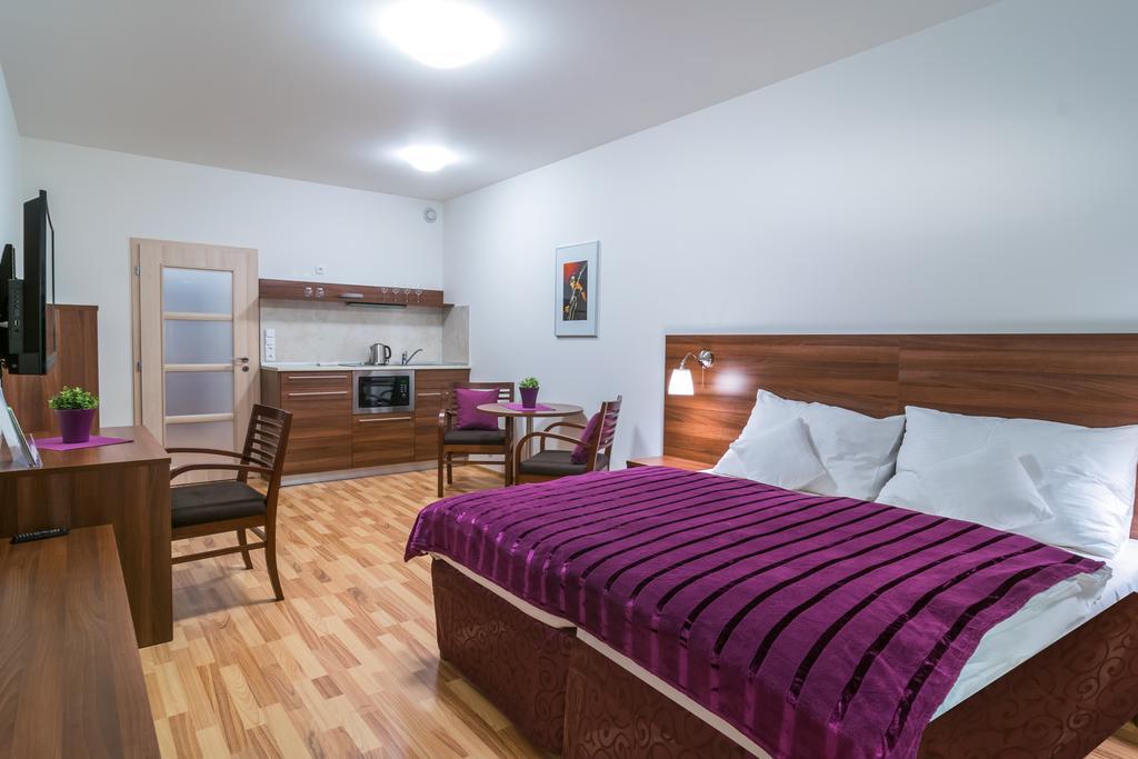 Eliska Tower Lejlighedshotel Prag