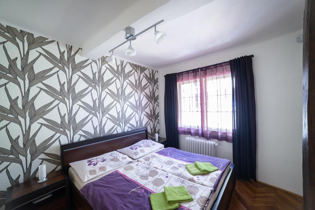 Apartment Old Town Square 27 *