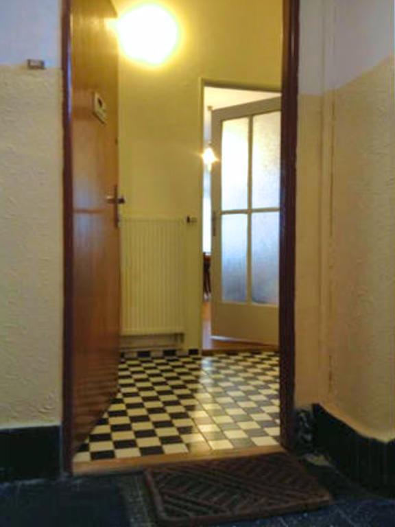 Sedlcanska - Will Save Money Here - Equipped With Antique Furniture Lejlighed Prag