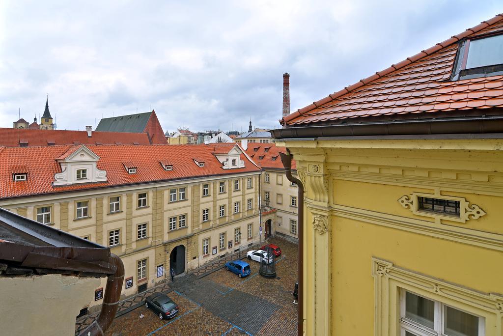 Lägenhet Historic Centre Iv Prag