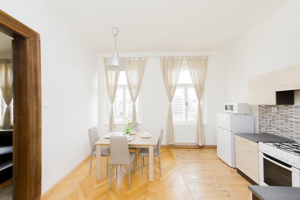 Tesnov Apartment Prag