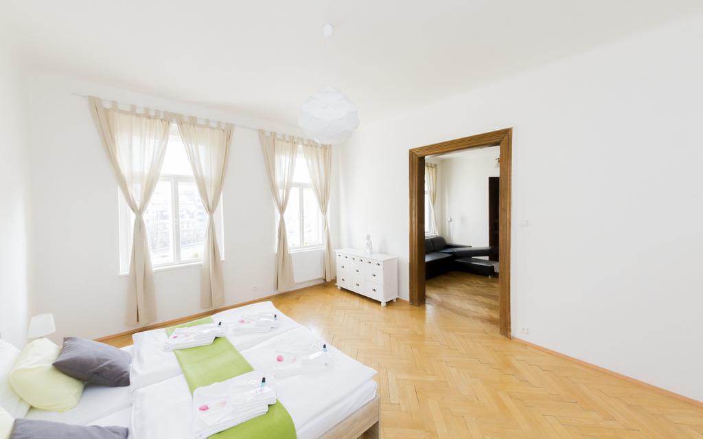 Tesnov Apartment Prag
