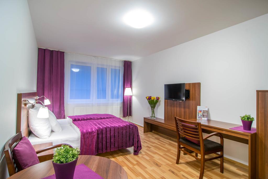 Eliska Tower Prag