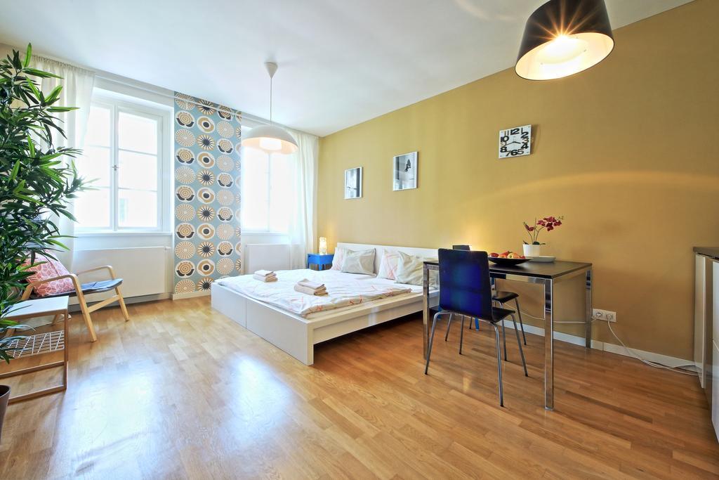 Apartment Hollareum *