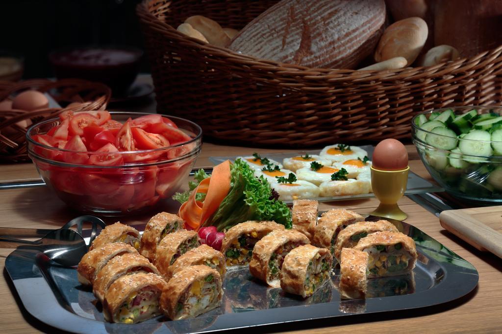 Axa Hotell 3*