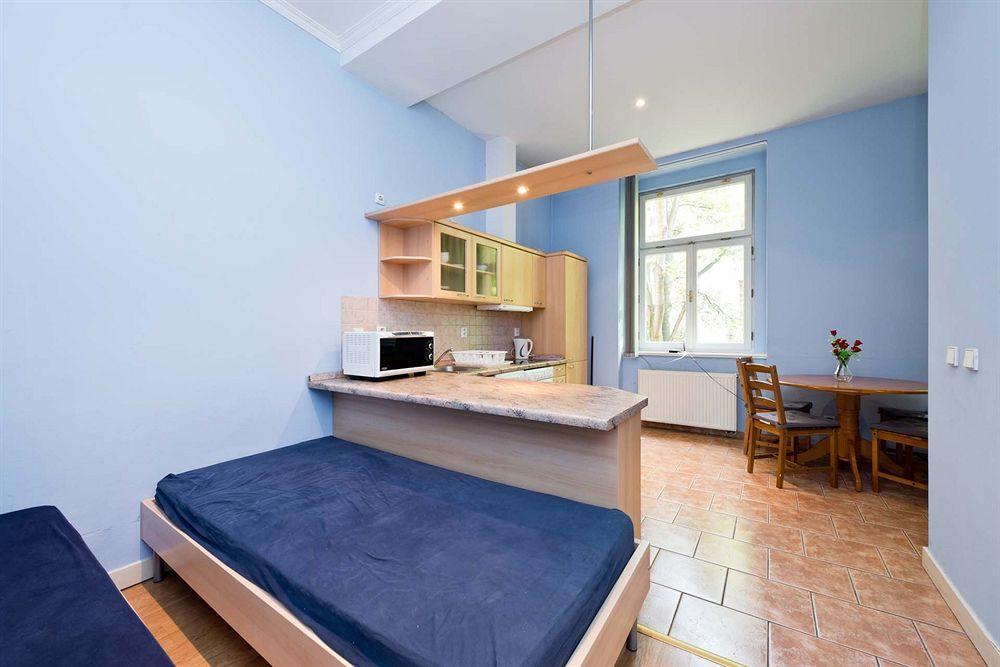 Krasova Prague