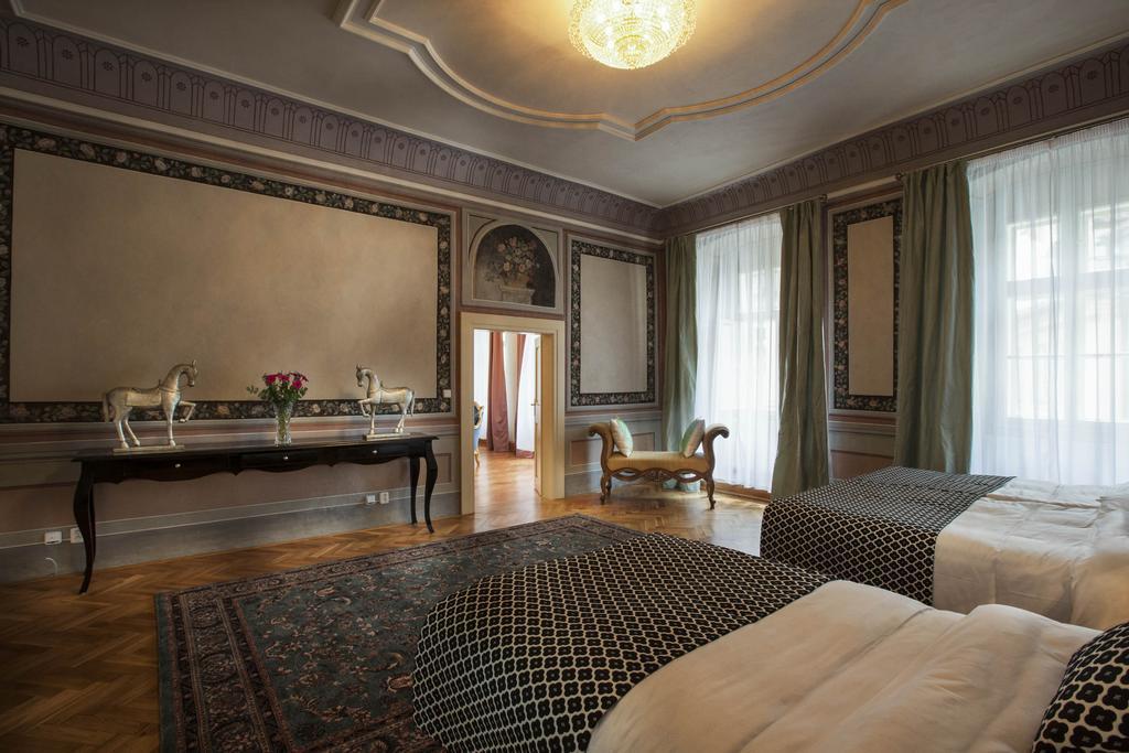 Apartment Old Town Square Bambur Prag