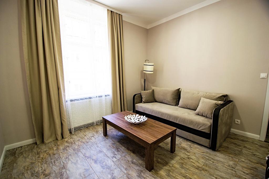 Ruterra By Golden Lady's 3bdr Loft Apartment