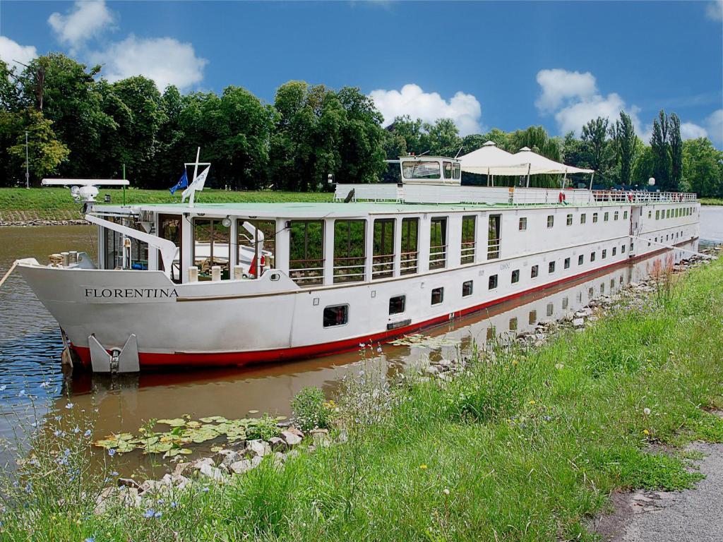Båthotell Florentina Boat